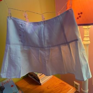 Cute white pleated heart skirt.💗💓